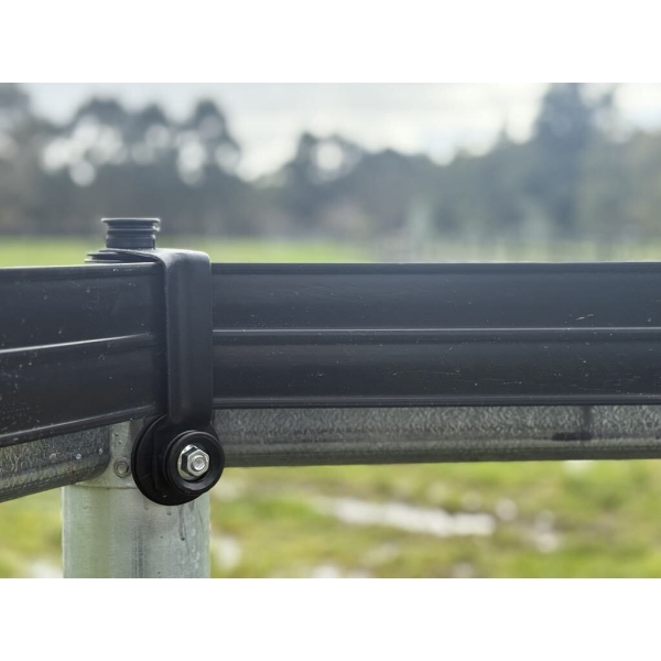 Stallion Rail  Top Corner Bracket - Image 3